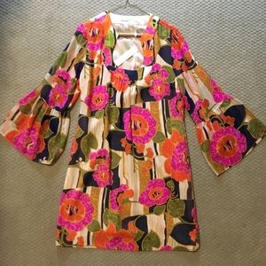 Trina Turk Dresses - Trina Turk Bell Sleeved Floral Dress Trina Turk Dresses - Trina Turk Bell Sleeved Floral Dress